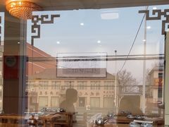 -美顺香食府鱼头老店(雪野湖店)