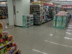 -人人乐购物广场(开发区店)