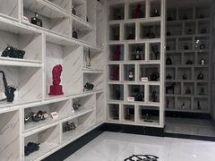 -皇马纯KTV·量贩·聚会(民治店)