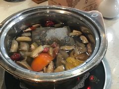 野菌汤锅-一叶一世界·素食餐厅(锦华万达店)