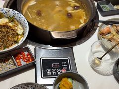 -喃喃椰·糟粕醋·椰子鸡火锅(七堡花园店)