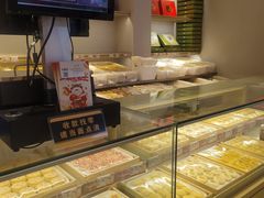 面包甜点陈列柜-大桥道糕点食品店(津塘路店)