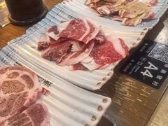 -豚豚猪村烤肉·韩国烤肉(总店)