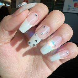 -简艺美甲美睫