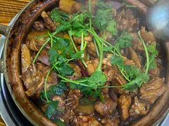 鸡煲（大份一只）-奇味鸡煲(麦地店)