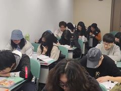 -华兴日语学校(总校)