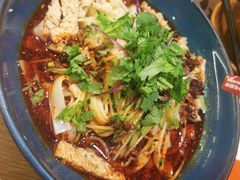 -耶里夏丽·新疆菜·28年喀什老馆(田林东路店)