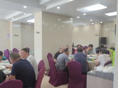 -秦臻海鲜农家乐(奉贤店)