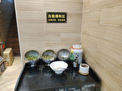 -江南濑粉(跃华路店)