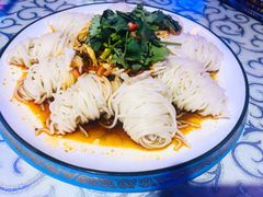 -巴特餐饮6加1音乐餐吧·新疆菜