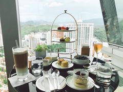 主题下午茶-君悦酒店·大堂酒吧·高空下午茶·暮色微醺
