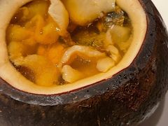 椰子炖鸡-闻见中国海南菜(K11店)