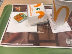 -麦当劳(轻轨曹杨路店)