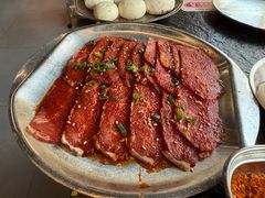 -明洞阿姨·韩式酱蟹烤肉·创意料理(望京1988创始店)