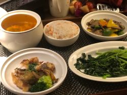 -臻康乃馨月子中心(集美店)