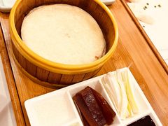 桂花香烤鸭-梅龙镇酒家(南京西路总店)