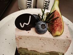 -W COLLECTIVE  DESSERT SHOP