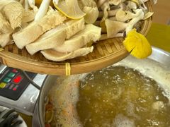 -菌极鲜野生菌火锅店(阳明祠店)