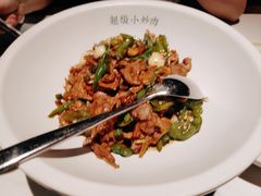菜籽油炒超级小炒肉-遇见湘·地道湖南菜(云门店)