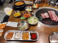 -·缸桶屋·韩式牛肋条自助烤肉(西湖D11店)
