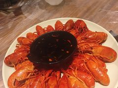 -巴厘龙虾·榜首油焖大虾(音乐学院·沿江酒馆店)
