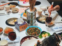 -泓炙颐凤鲜海鲜火锅料理(桐乡店)