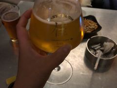 -TASTE ROOM Bar