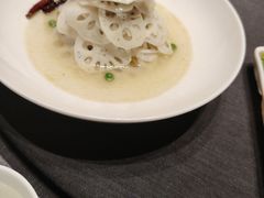 -艳阳天民俗村(公园路店)