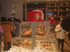 -好利来(高新枫叶广场店)