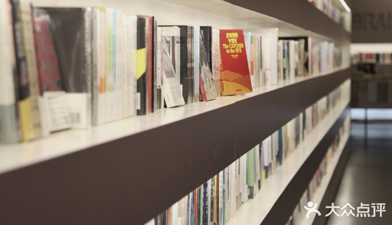 打卡广州路先锋书店‖一家有年头的书店