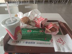 -华莱士·全鸡汉堡(高境店)