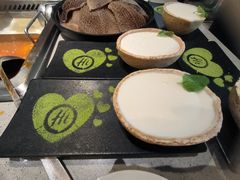 -海底捞火锅(新松江路生日主题店)