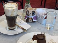 -Cafe Sacher(WIEN)