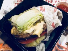 -The Habit Burger Grill 哈比特汉堡(复兴soho店)