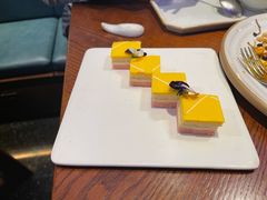 咸蛋黄小方-映水芙蓉(上海万象城店)