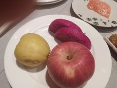 -广州万富希尔顿酒店·感趣自助餐厅·金秋蟹宴生蚝海鲜刺身