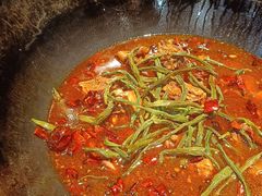 -袁小二大东北铁锅炖(吉祥村总部)