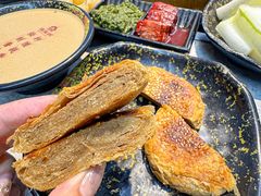 -洞庭洲·防空洞火锅·铜锅涮肉·烧烤(新百广场店)