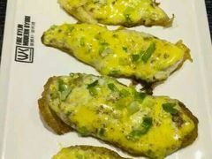 -HIHE Bistro·Oyster Bar(华熙live店)