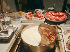 -尚尚仙·酸汤猪手·猪肚鸡火锅(华联万柳购物中心店)
