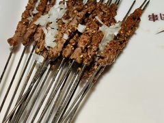 独家牛肉小串-三个大叔烤羊肉串·炭炉砂锅菜(西三旗店)