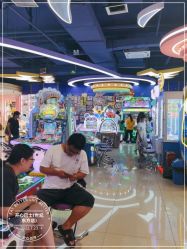 -开心巴士(世纪东方商业广场店)