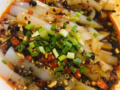 -兔行天下-鸿鹤鲜锅兔(中海国际店)