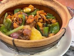 瓦煲焗走地鸡-紫金食坊(江南西路店)