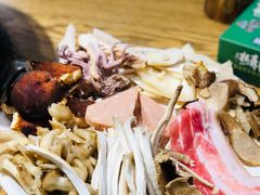 -菌海森林·非遗野生菌火锅(西山区滇池路摩根道店)