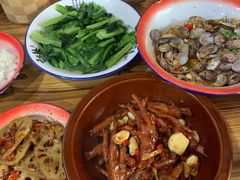 -老三样·美食研究中心(世贸路店)