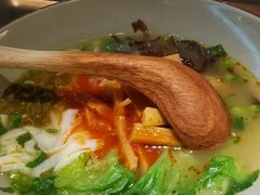 -百春原湖南牛肉粉(百联世纪店)