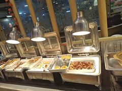 -尚品海鲜肥牛自助火锅(湖明店)