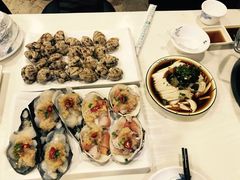 -虾弄弄海派小龙虾·牛羊蝎子火锅