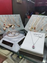 点击看大图 -景祥珠宝打金·黄金加工修理·旧款改造镶嵌